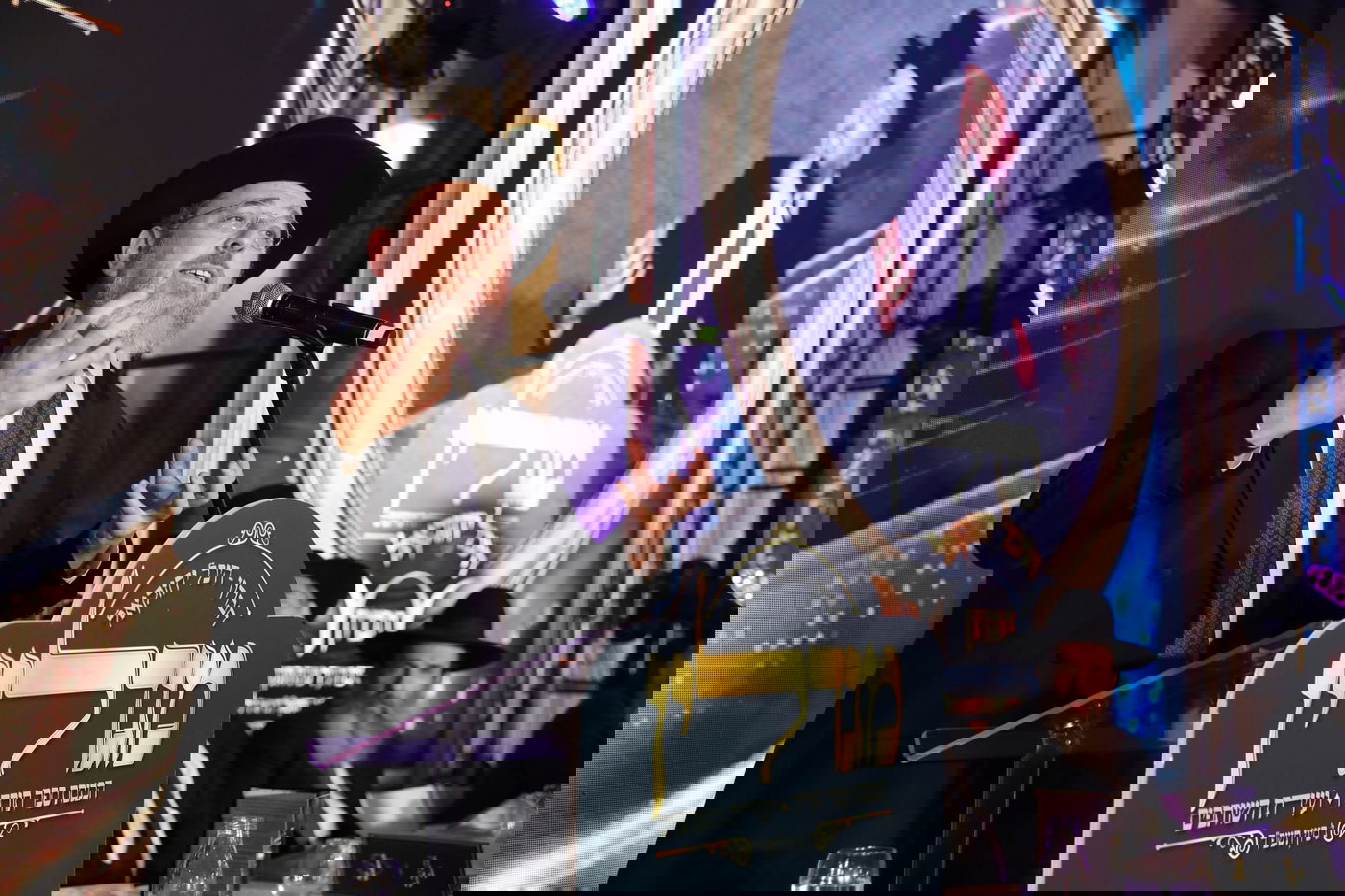 הכנסת ספר התורה, בחברון פתח תקווה