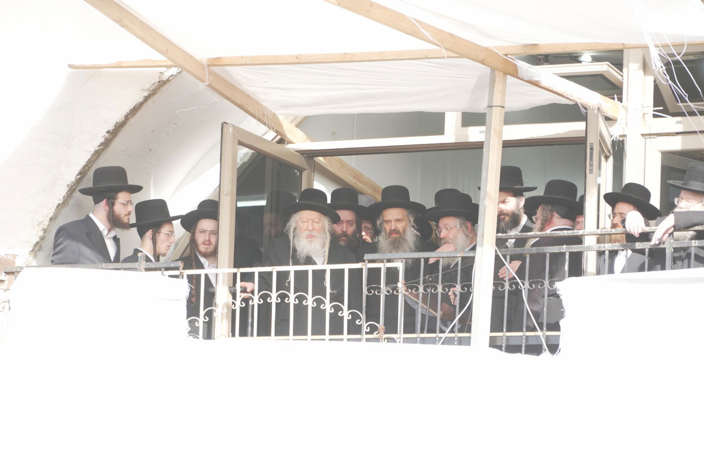 האדמו"ר מגור במסע ההלוויה