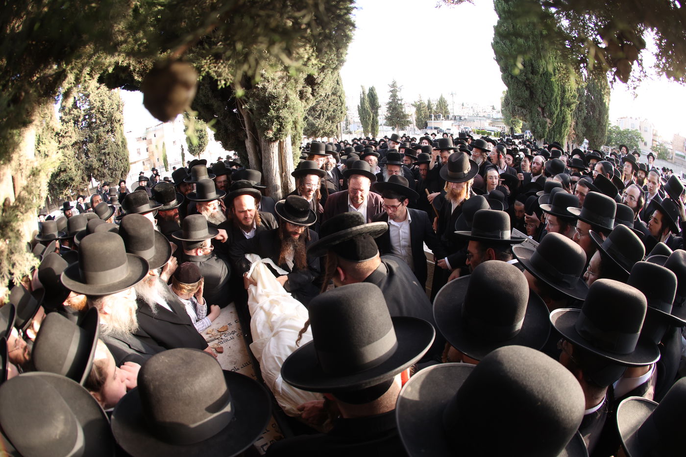 הלוויית הרבנית הצדקנית מגור ע"ה
