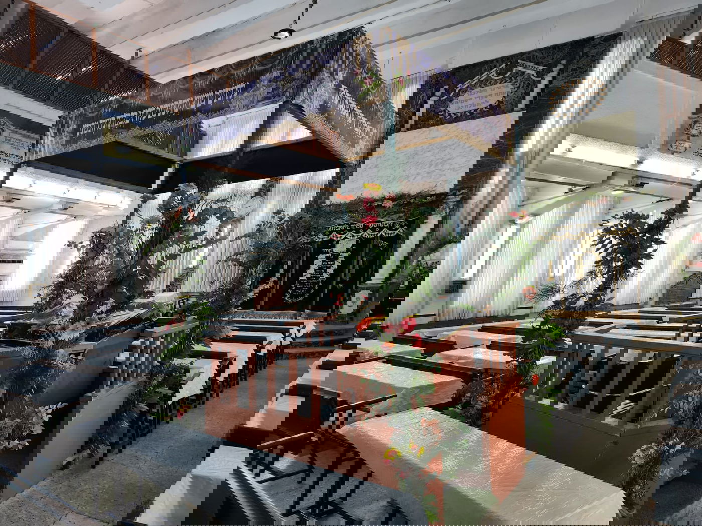 ביהמ"ד הגדול מוכן לקראת החג