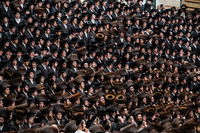 חג השבועות בסאטמר | ארכיון