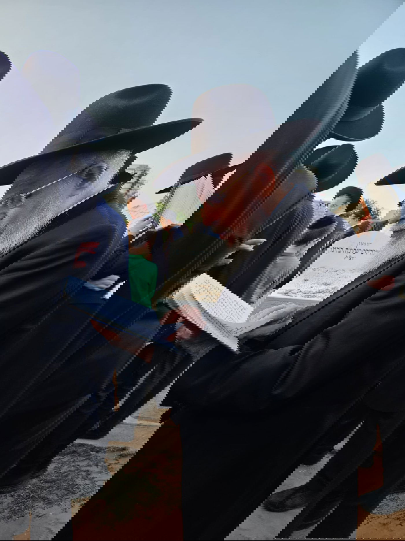 יום השנה הראשון למרן הגר"ג אדלשטיין