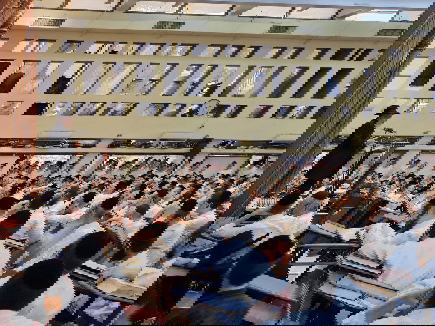 יום השנה הראשון למרן הגר"ג אדלשטיין