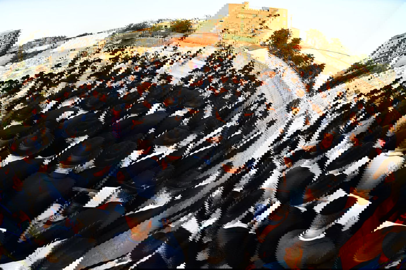 יום השנה הראשון למרן הגר"ג אדלשטיין