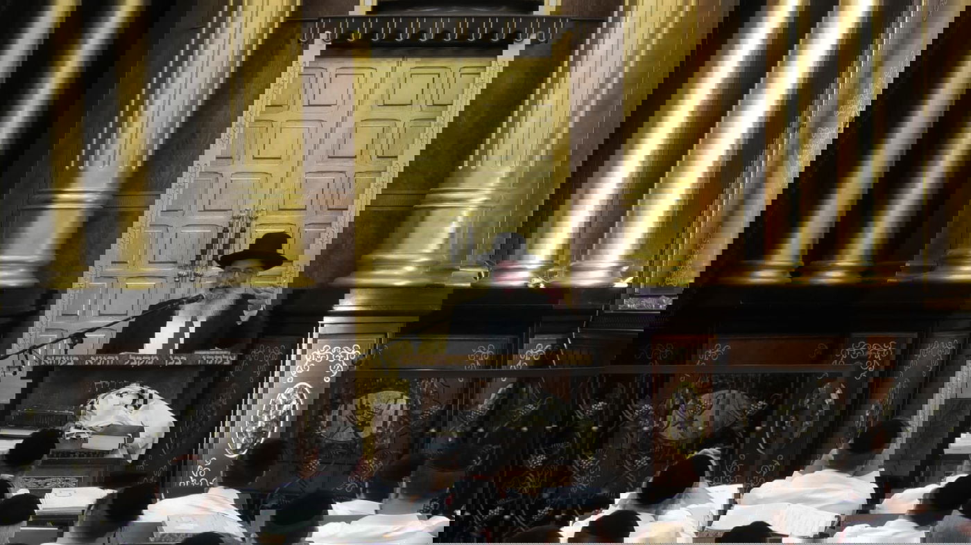 יום השנה הראשון למרן הגר"ג אדלשטיין