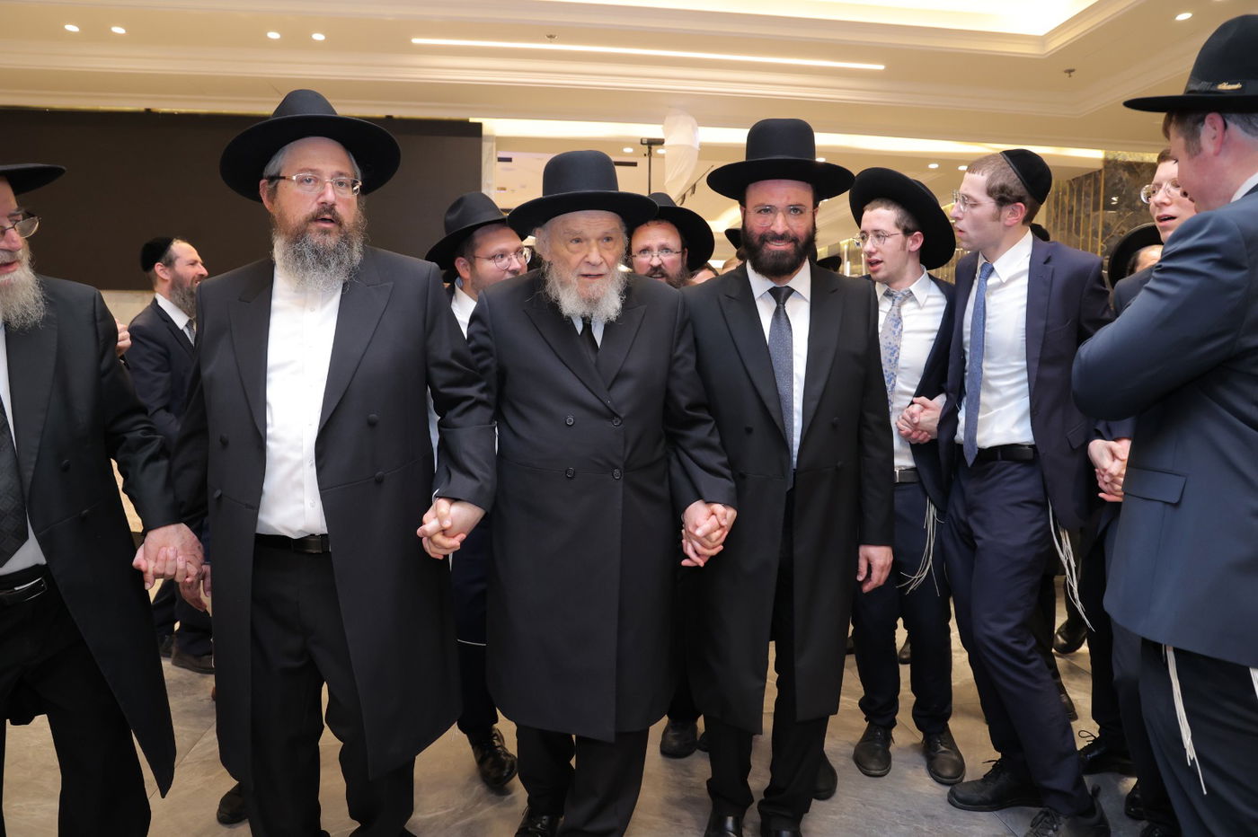 שמחת החתונה לבת הגר"י אתרוג