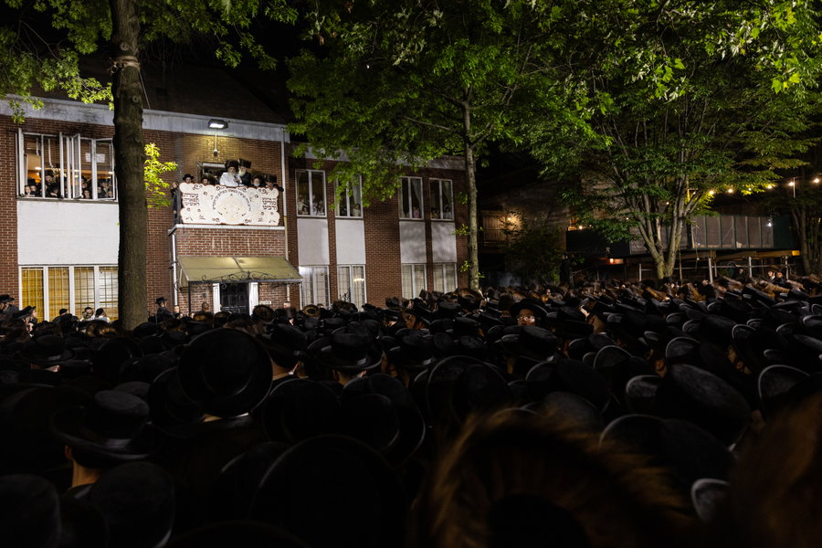 נעילת החג בחצה"ק סאטמר