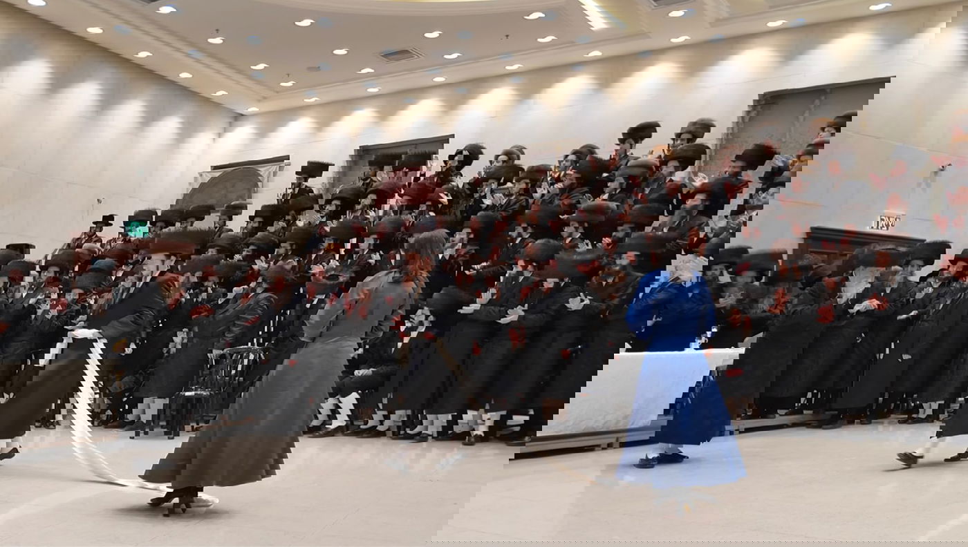 שמחת החתן מאל בחצה"ק מכנובקא בעלזא - קרעטשניף - ווערצקי