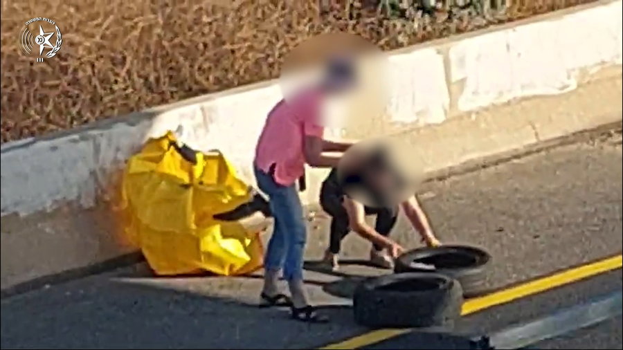 שרפו צמיגים ונעצרו