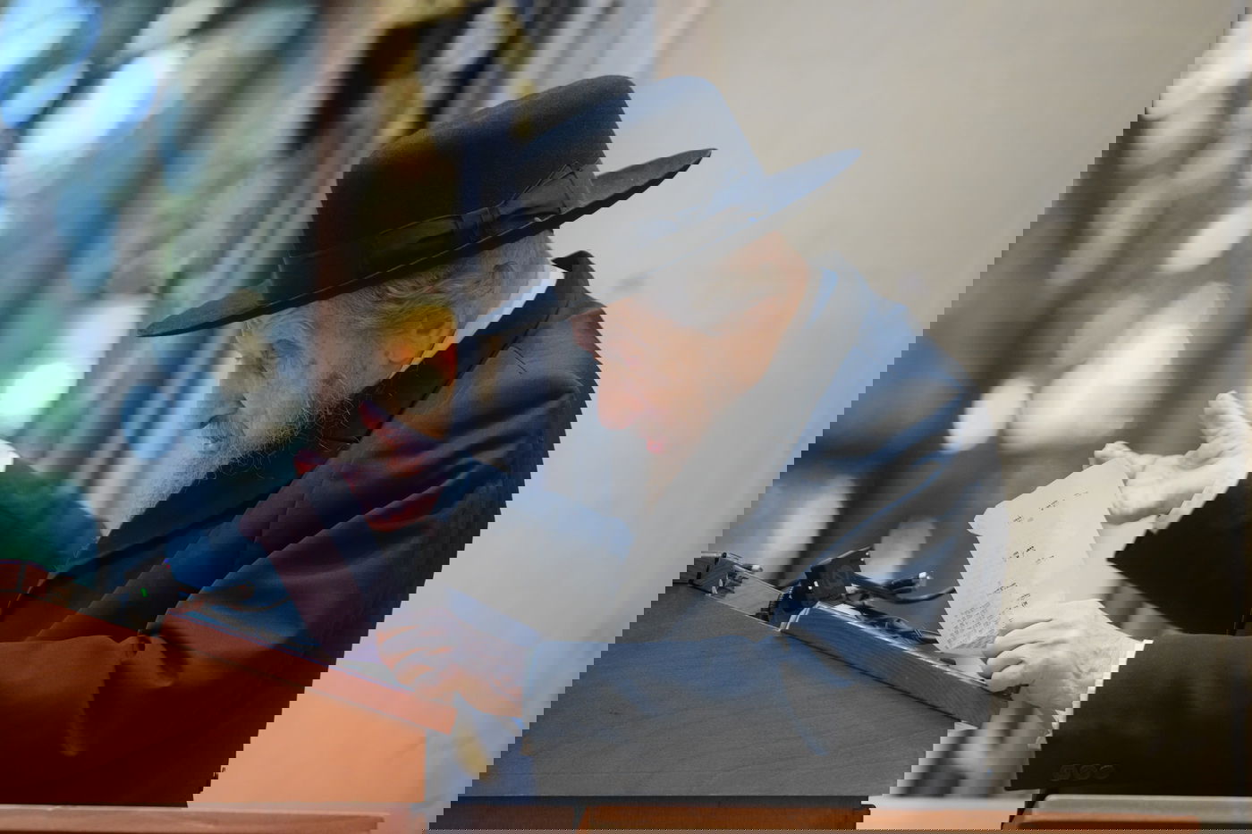 הגאון רבי דב לנדו בישיבת עטרת שלמה - סורוצקין