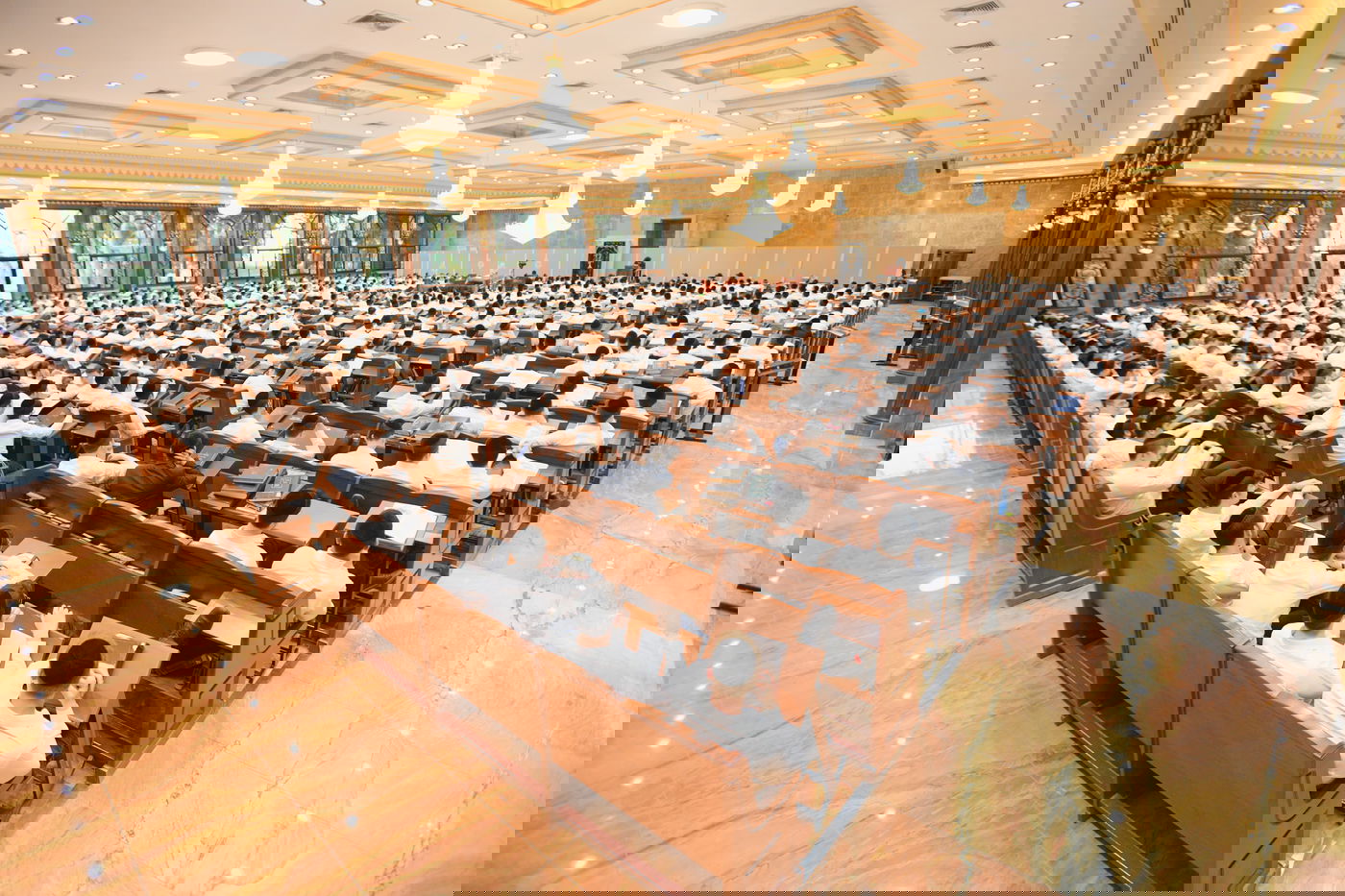 הגאון רבי דב לנדו בישיבת עטרת שלמה - סורוצקין