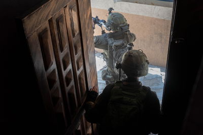 הלחימה בעזה נמשכת | חוליות מחבלים חוסלו, עשרות מטרות הותקפו