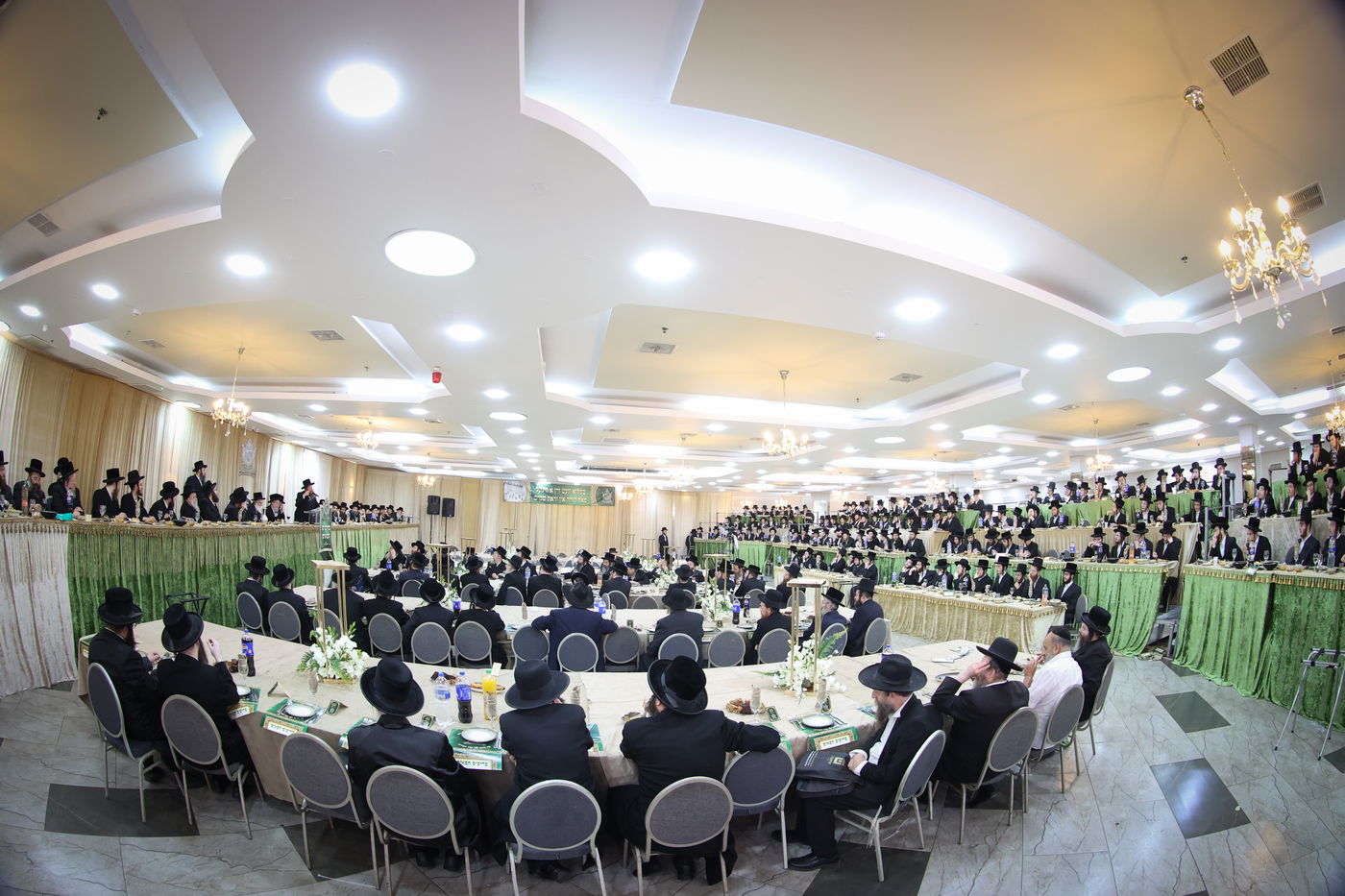 מעמד כבוד התורה בישיבת 'מכנובקא בעלזא'