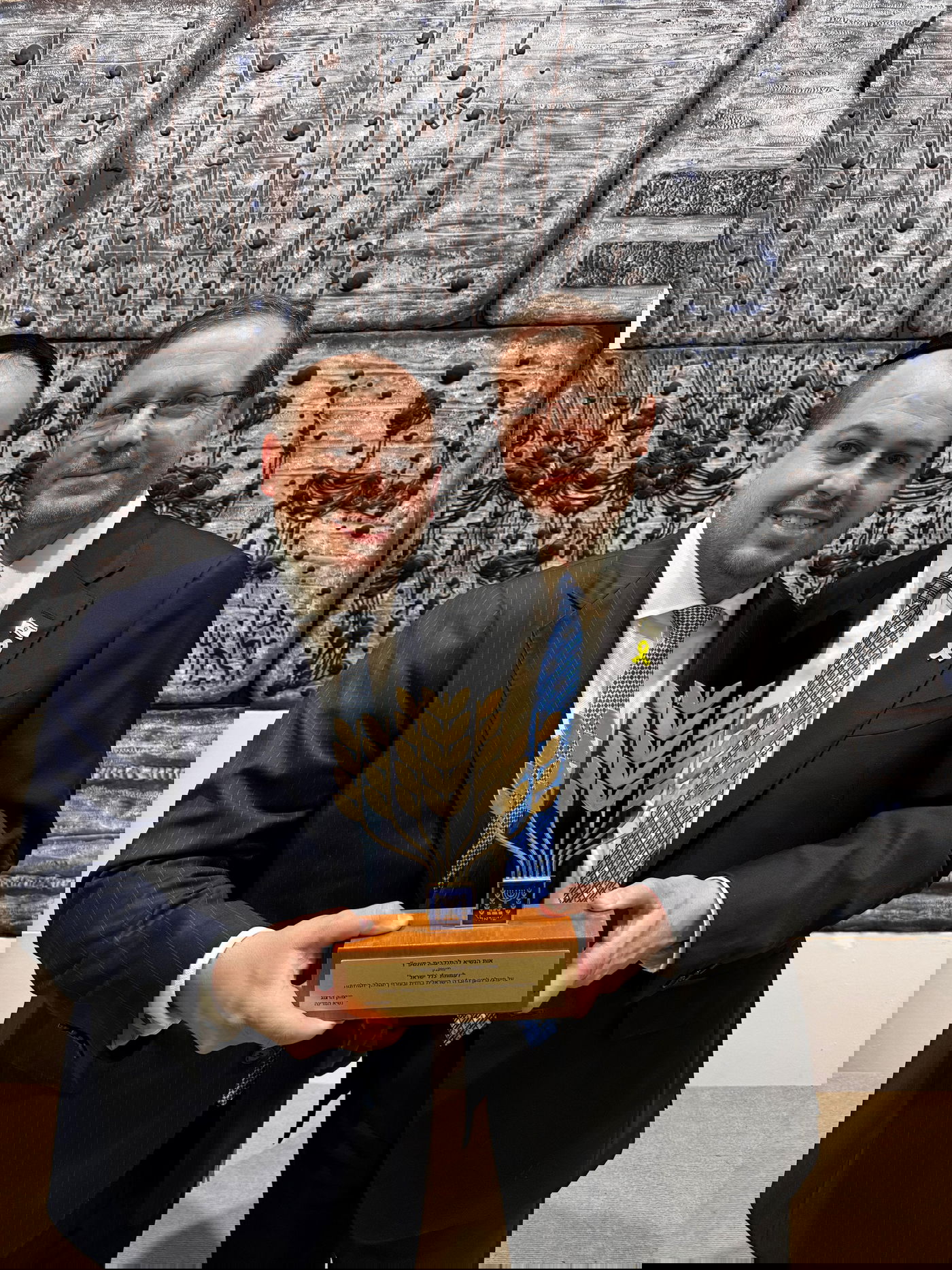 זופניק בכיכר • כל התמונות, הנייעס והחשיפות של השבוע