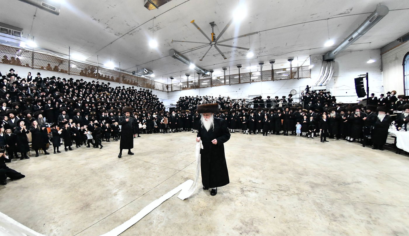 שמחת בית מכנובקא בעלזא - קרעטשניף - ווערצקי