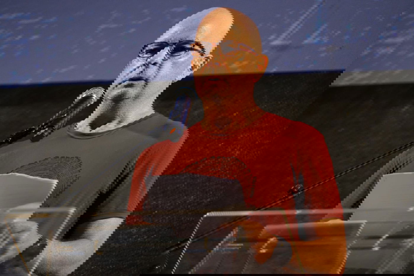 יובל דיסקין