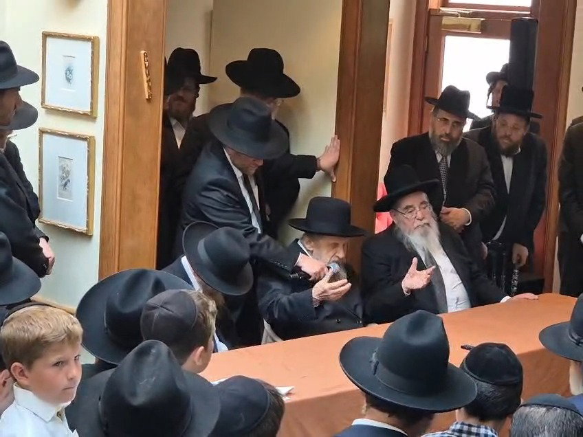 צפו בדבריו של הגר"ד לנדו