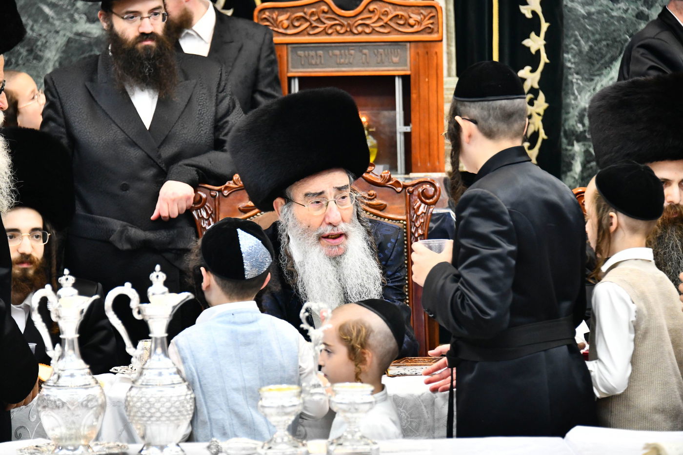 מוצאי שבת שבע ברכות בחצרות אמשינוב - אלכסנדר