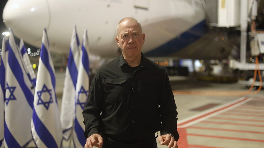 דברי שר הביטחון לפני ההמראה