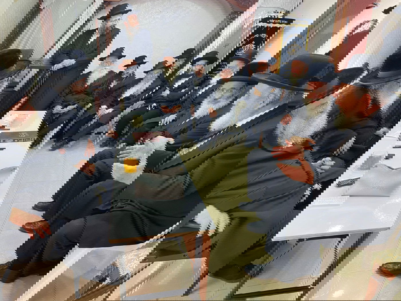 ניחום אבלים על פטירת הרבנית מגור ע"ה