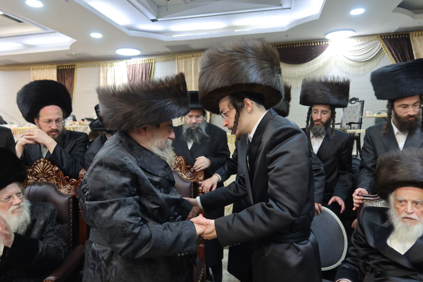 שמחת בית מודז'יץ - זוויעהיל 