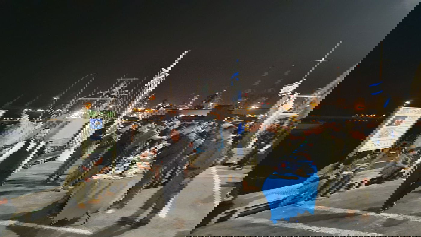 ר' ישראל נח ז"ל בפעילות למען החיילים