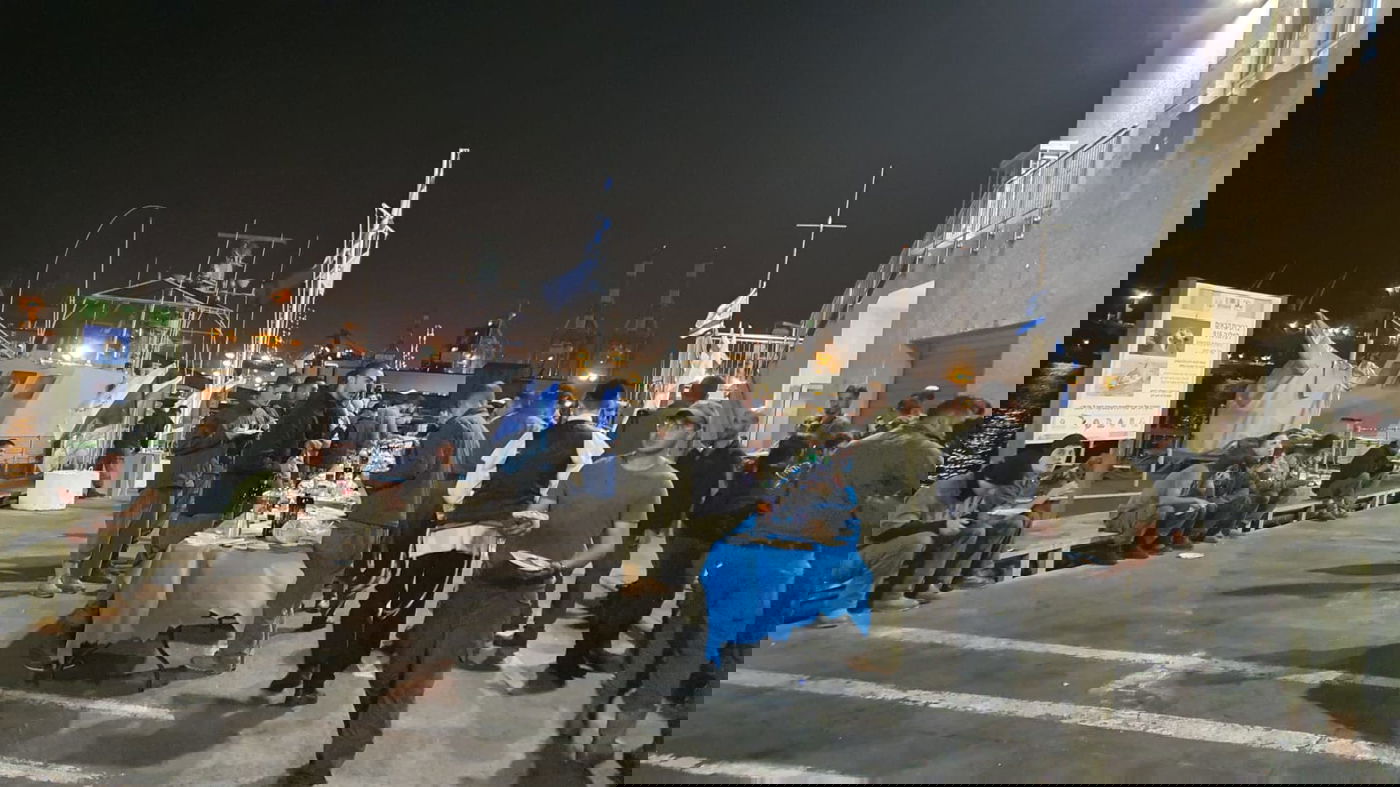 ר' ישראל נח ז"ל בפעילות למען החיילים