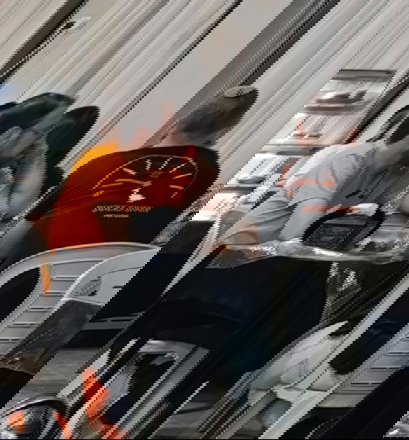 זופניק בכיכר • כל התמונות, הנייעס והחשיפות של השבוע