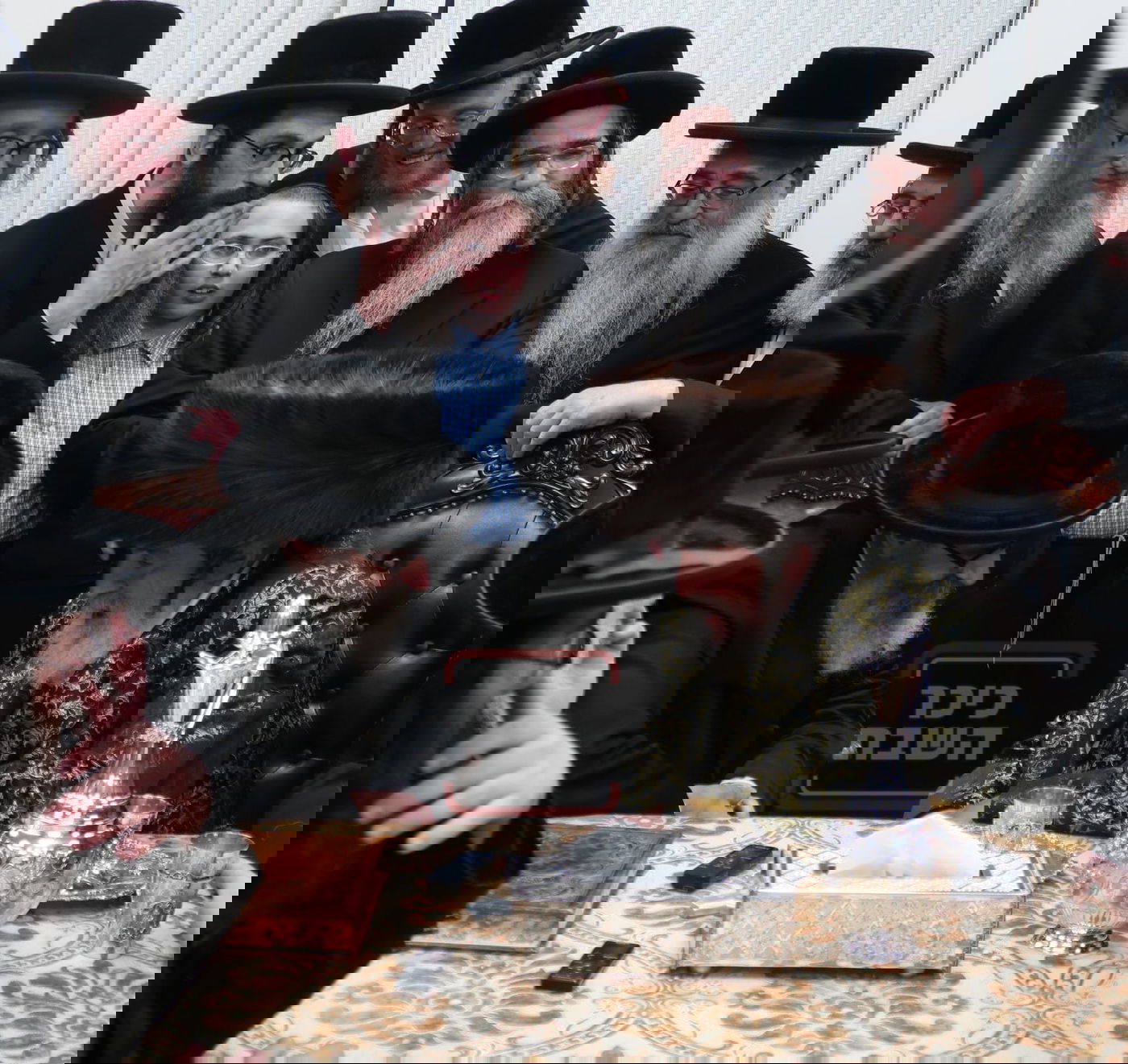 האדמו"ר מויז'ניץ בביקור אצל האדמו"ר מרחמסטריווקא