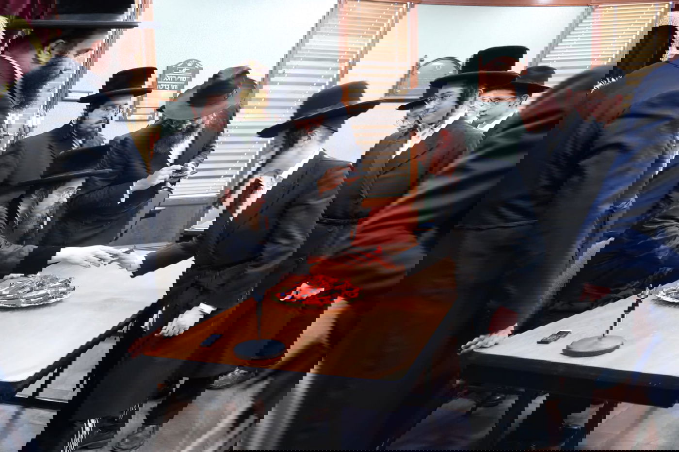 האדמו"ר מסאדיגורה בביקור בלאס אנג'לס