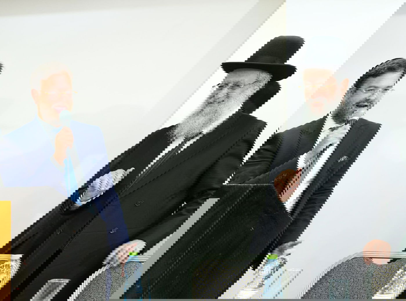 זופניק בכיכר • כל התמונות, הנייעס והחשיפות של השבוע