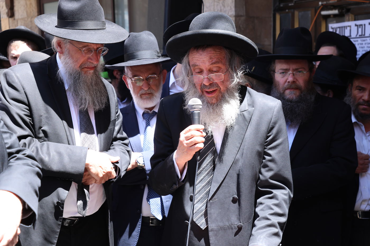 מסע הלוויית הגאון רבי רפאל רייכמן זצ"ל