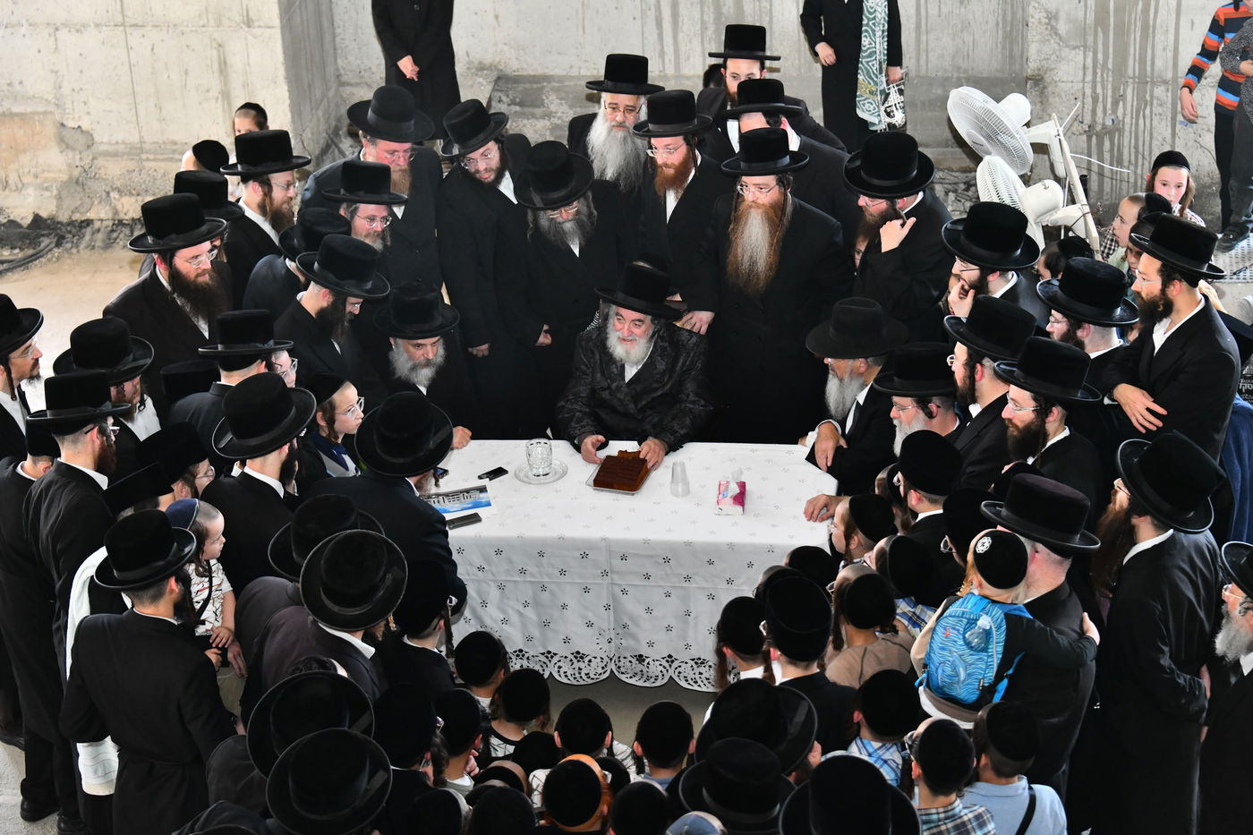 האדמו"ר מויז'ניץ בביקור בברכפלד