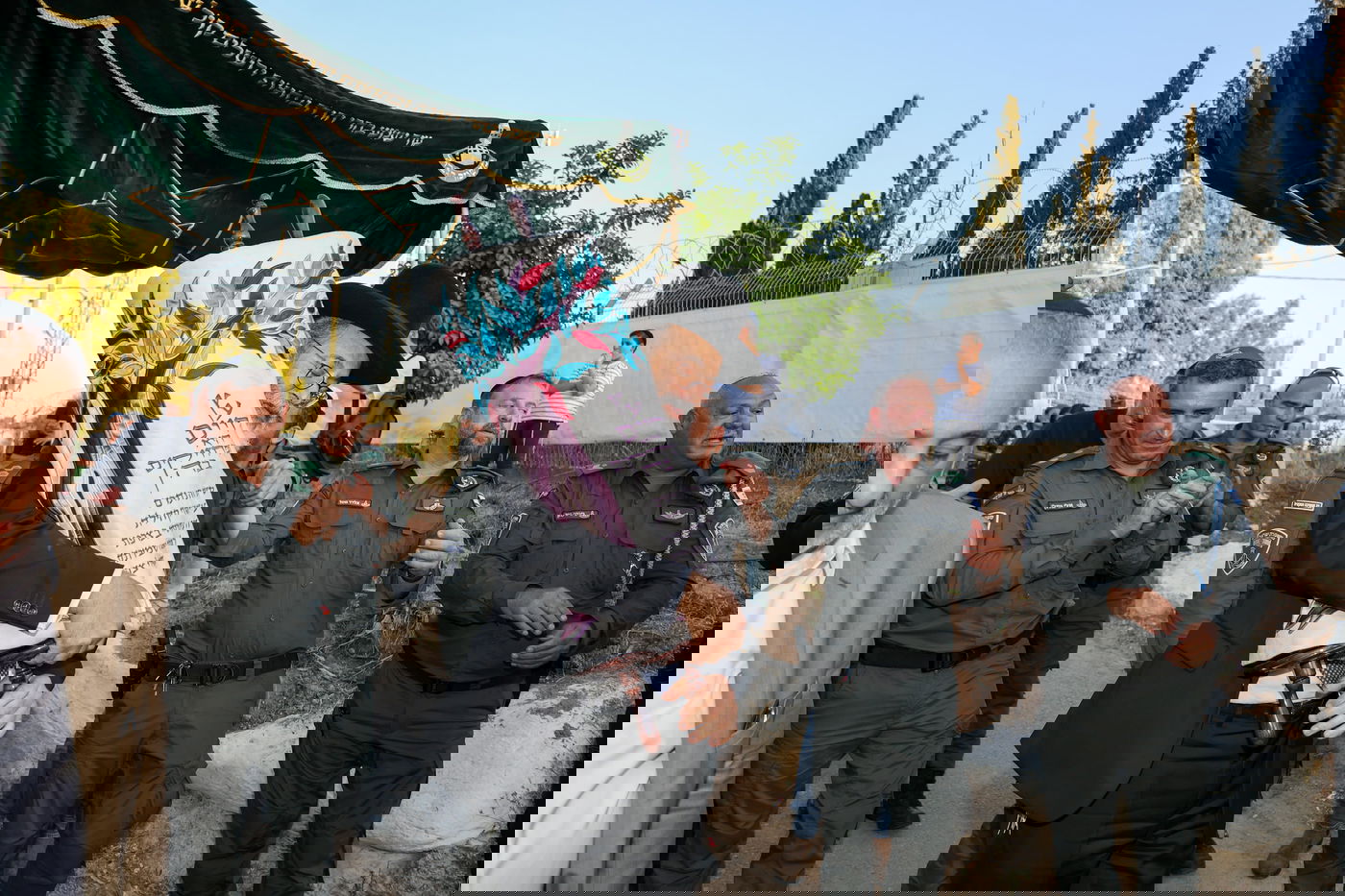 הכנסת ספר התורה וחנוכת בית הכנסת