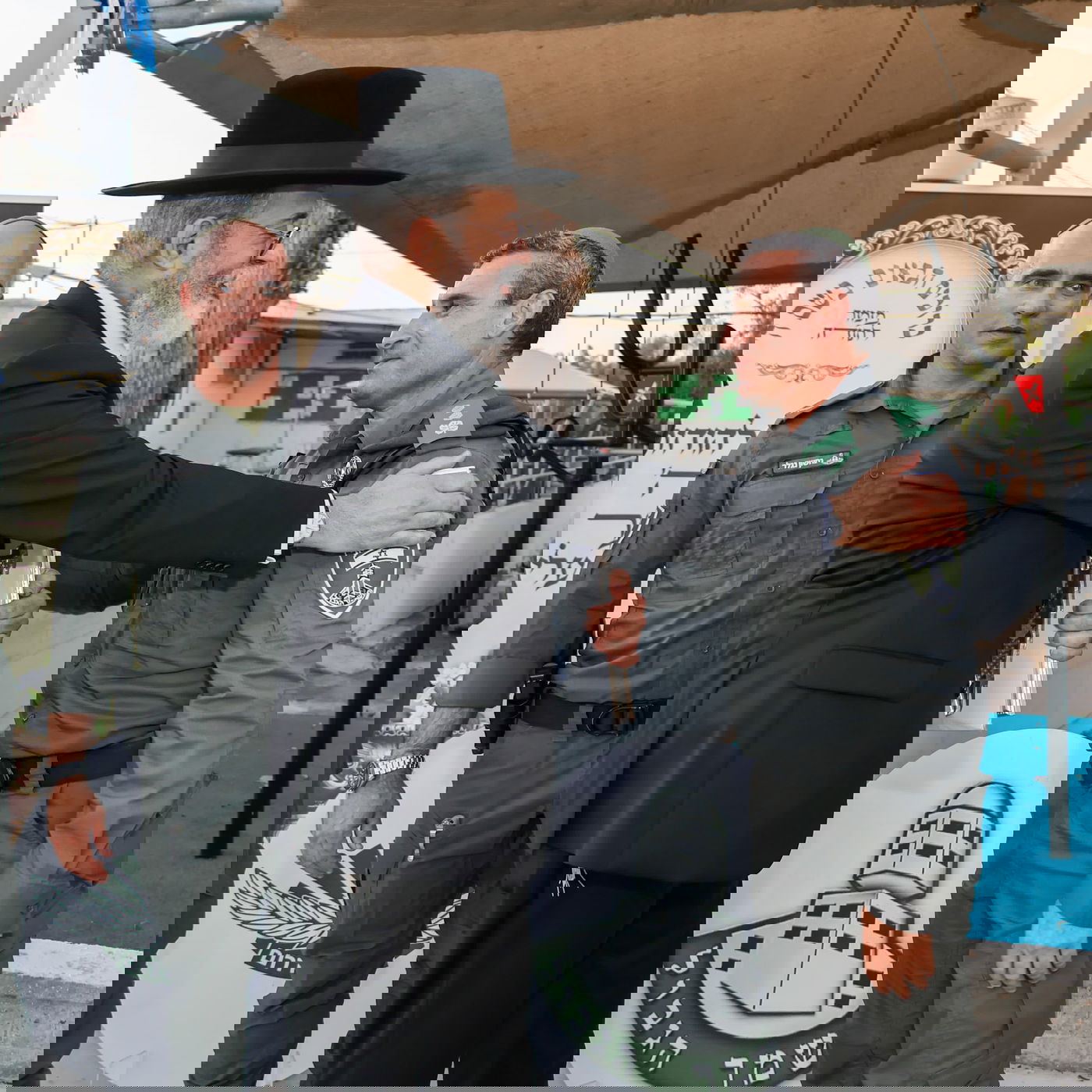 הכנסת ספר התורה וחנוכת בית הכנסת