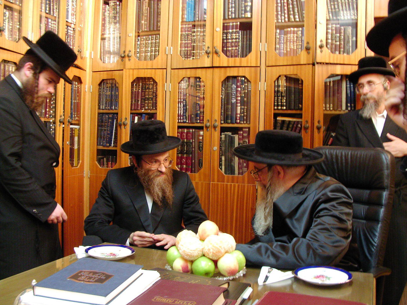 עם יבלחט"א האדמו"ר מצאנז