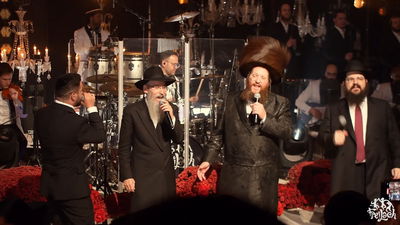 אברהם פריד, איציק דדיה, בני פרידמן ושלומי דסקל במחרוזת להיטי העברית של פריד