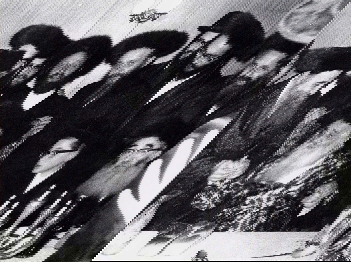 שמחת הבר מצווה של האדמו"ר זצ"ל אצל הרה"ק בעל ה'אמרי חיים' מויז'ניץ