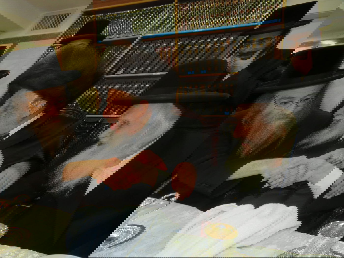 מראות חיי האדמו"ר מקאסוב זצ"ל