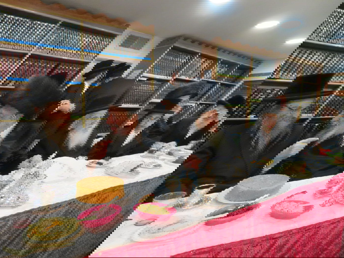 מראות חיי האדמו"ר מקאסוב זצ"ל