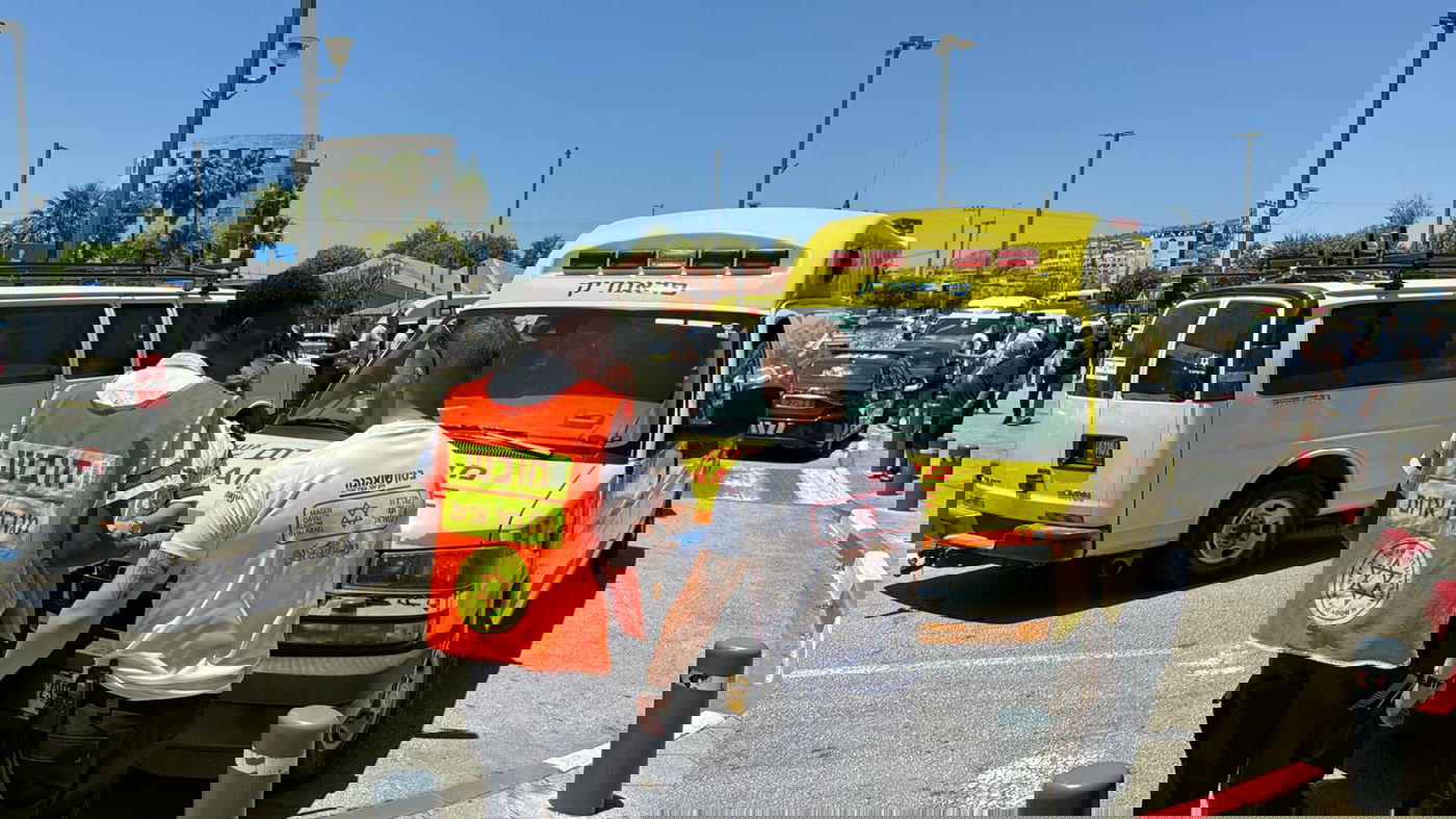 זירת הפיגוע בקניון חוצות כרמיאל