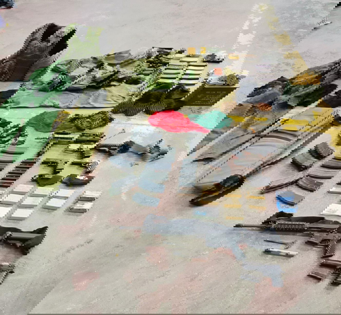 אמצעי הלחימה שהוחרמו בכפר עקב