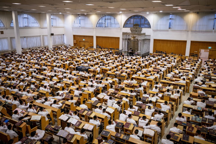 היכל ישיבת חברון, אילוסטרציה