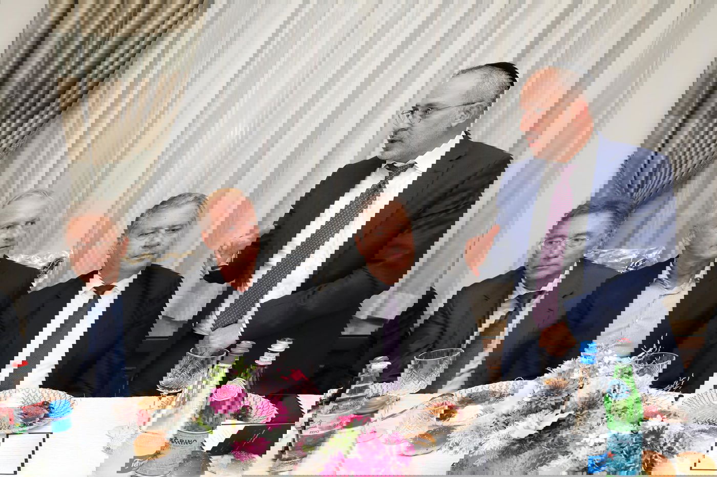 זופניק בכיכר • כל התמונות, הנייעס והחשיפות של השבוע