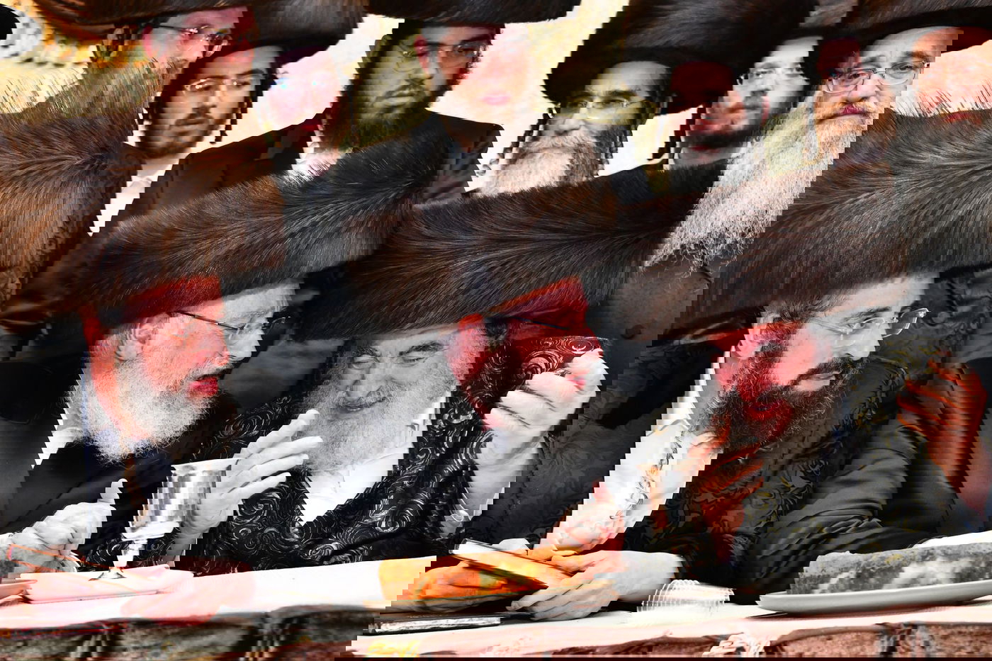 שמחת נשואי נכדת הגר"א וייס