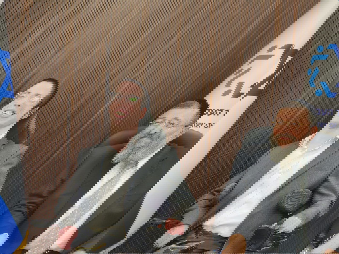 זופניק בכיכר • כל התמונות, הנייעס והחשיפות של השבוע