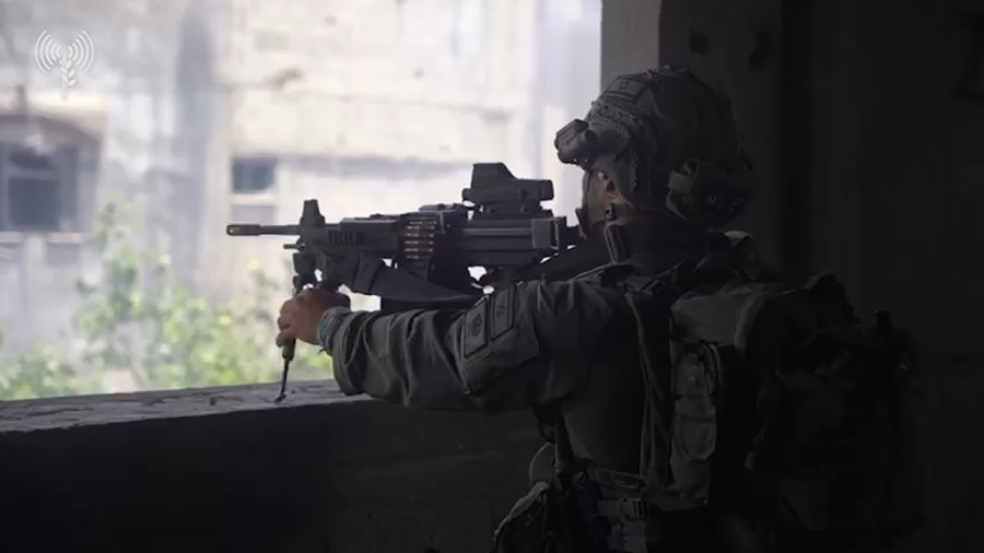 תיעוד מפעילות כוחות הצנחנים בשג'אעייה