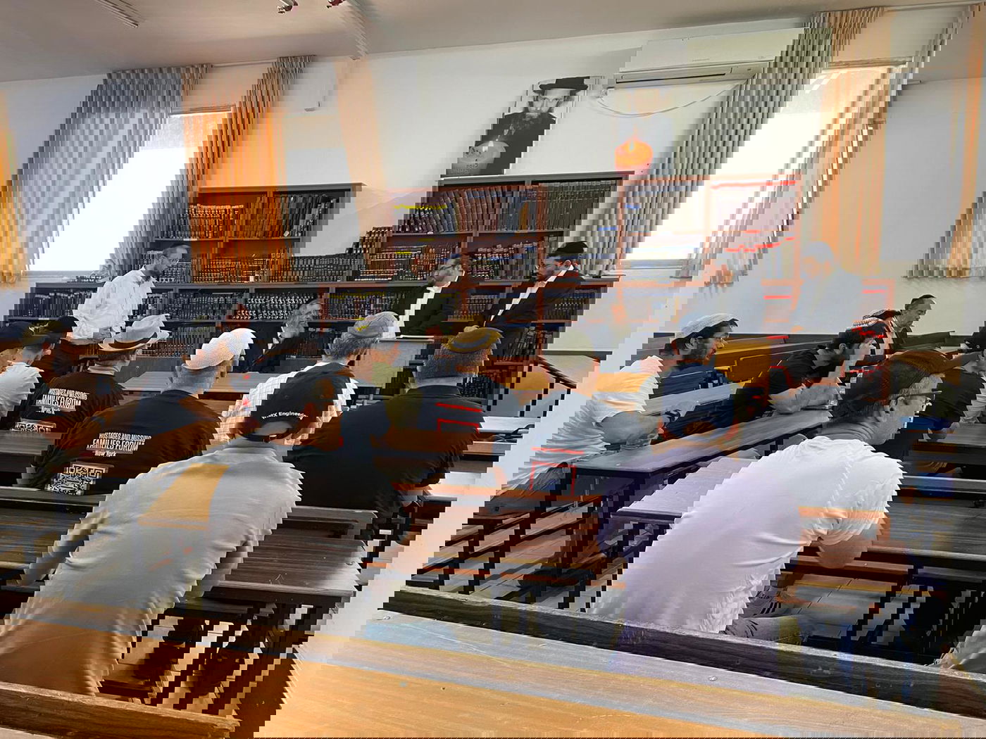 חבר המועצת בהתבטאות נדירה על עסקת החטופים: "לעשות הכל - להחזיר אותם בשלום"