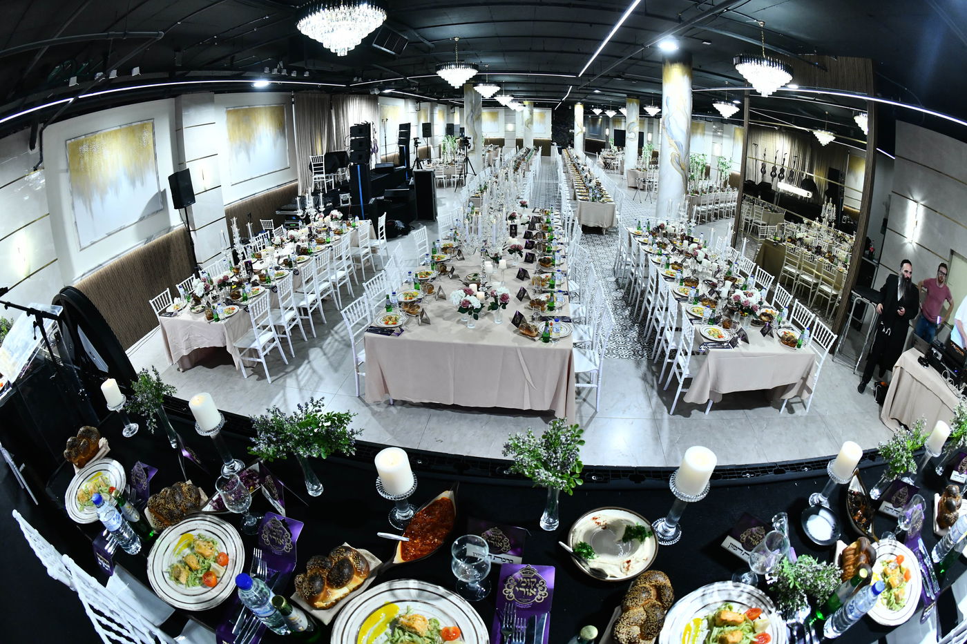 דינר 'קומי אורי' זוויעהיל