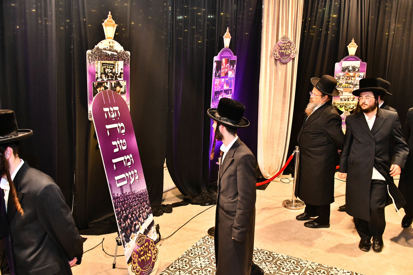 דינר 'קומי אורי' זוויעהיל